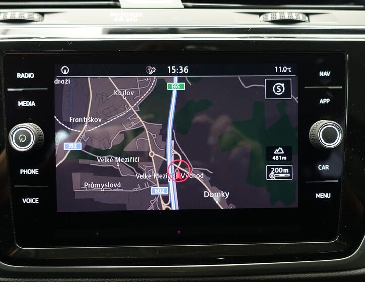 Volkswagen Touran 12