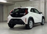 Toyota Aygo Hatchback 998,0 53 kw