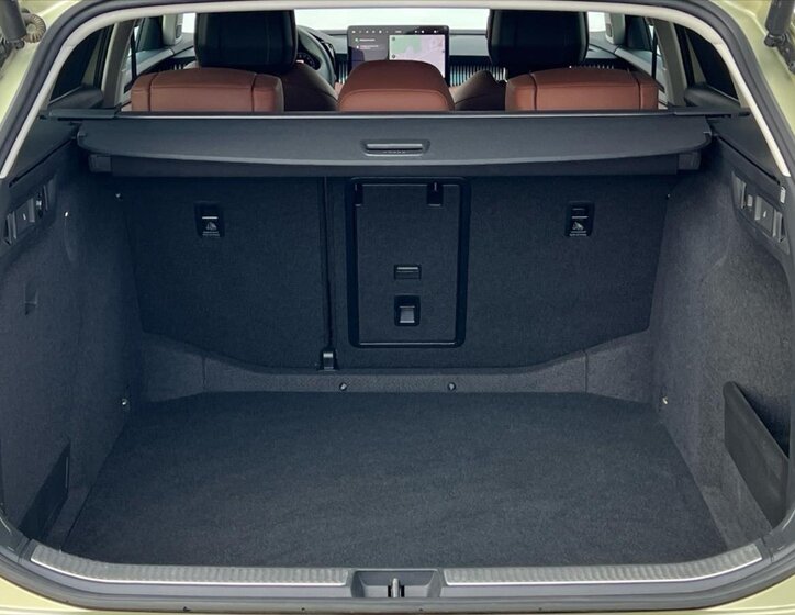 Škoda Superb Kombi 2,0 l 142 kw