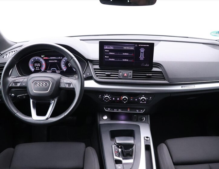 Audi Q5 SUV 2,0 l 150 kw