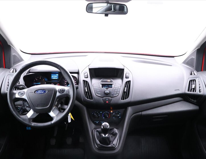 Ford Tourneo Connect 18