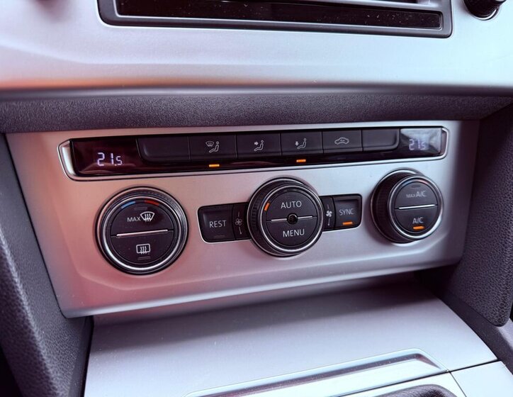 Volkswagen Passat Kombi 2,0 l 110 kw