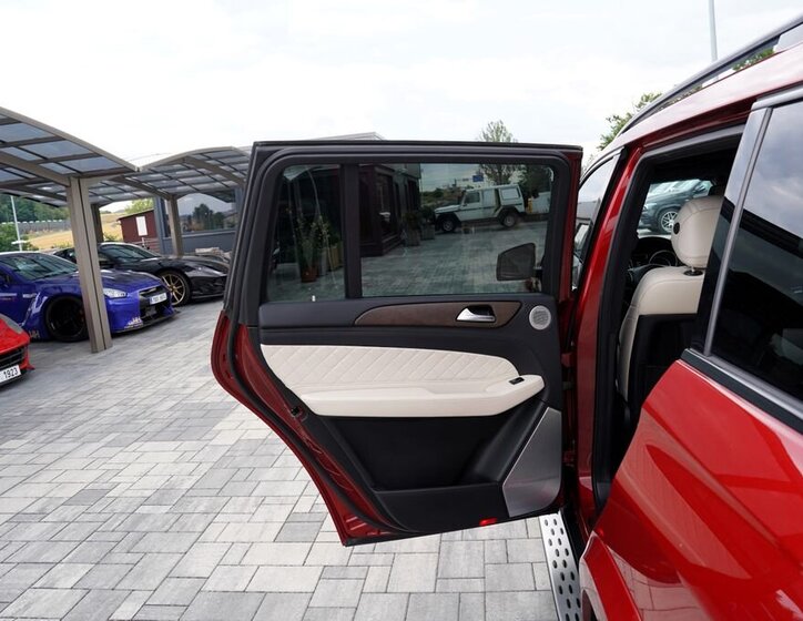 Mercedes-Benz GLS 20