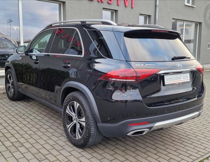 Mercedes-Benz GLE SUV / Terénní 2,0 l 245 kw