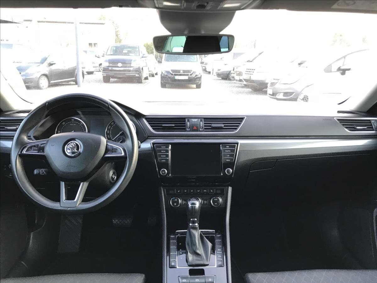 Škoda Superb Kombi 1,6 l 88 kw