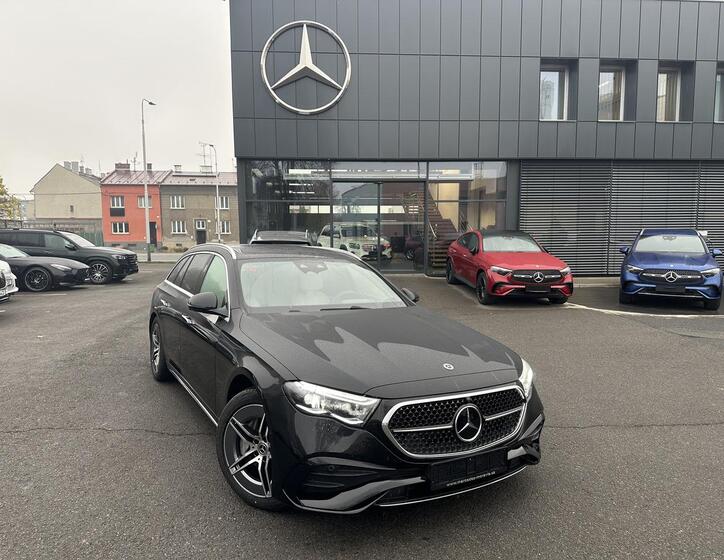 Mercedes-Benz Třídy E 1