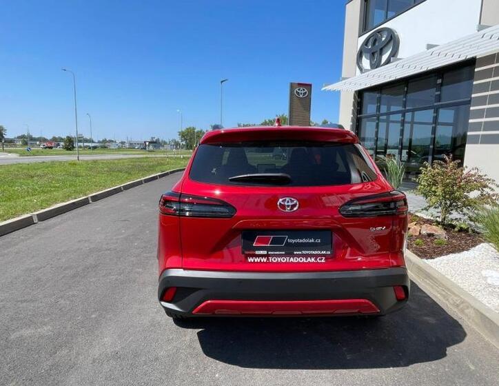 Toyota Corolla Cross 9