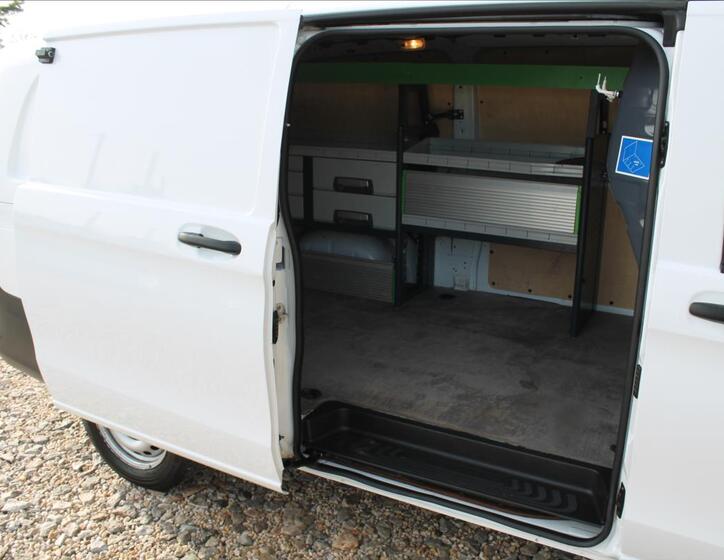 Mercedes-Benz Vito 26