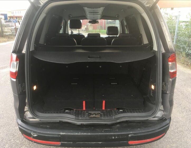 Ford Galaxy Kombi 2,0 l 120 kw