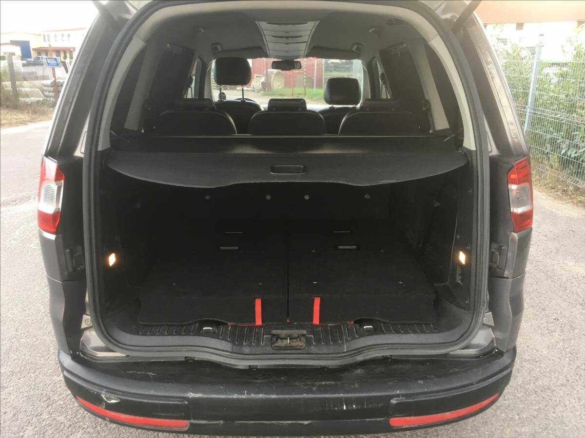 Ford Galaxy Kombi 2,0 l 120 kw