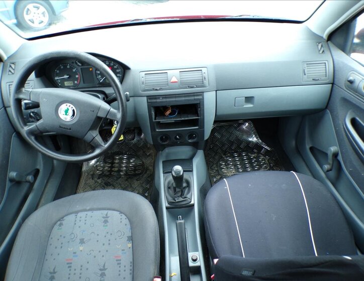 Škoda Fabia Hatchback 1,4 l 44 kw