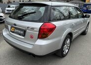 Subaru Legacy Kombi 3,0 l 180 kw