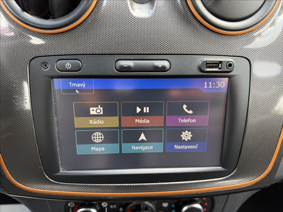 Dacia Sandero Hatchback 898,0 66 kw