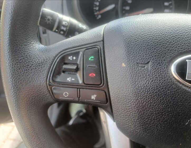 KIA Rio Hatchback 1,2 l 62 kw