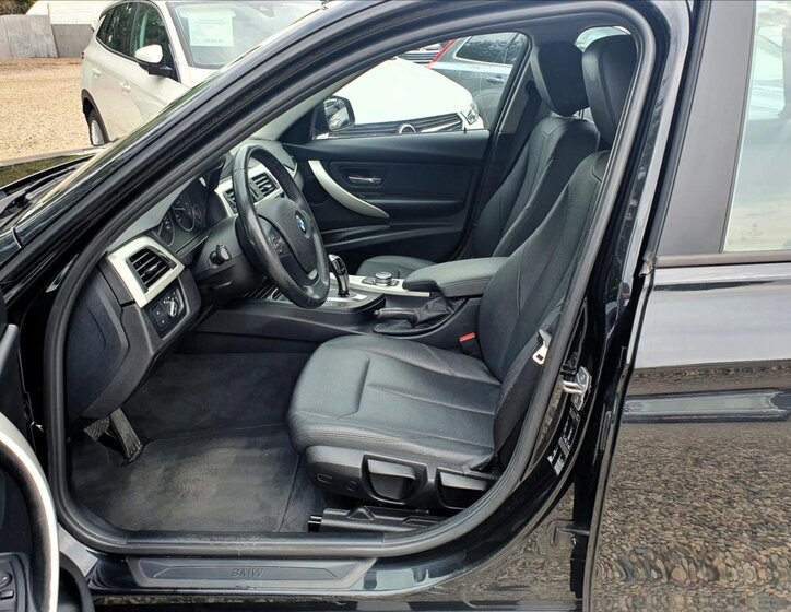 BMW Řada 3 9