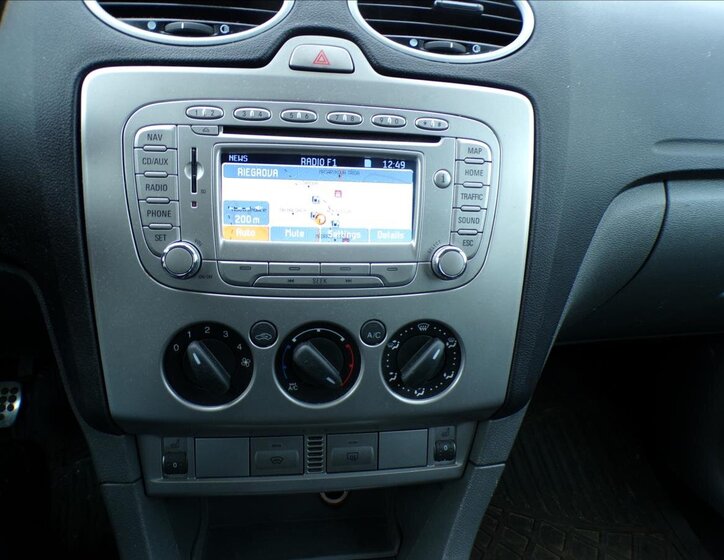 Ford Focus Kombi 1,6 l 74 kw