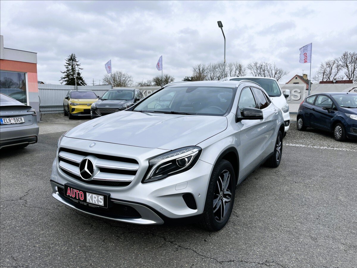 Mercedes-Benz GLA Hatchback 1,6 l 115 kw