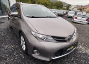 Toyota Auris Kombi 2,0 l 91 kw