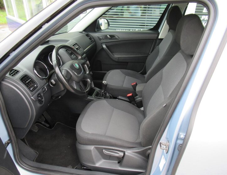 Škoda Yeti SUV / Terénní 1,2 l 77 kw