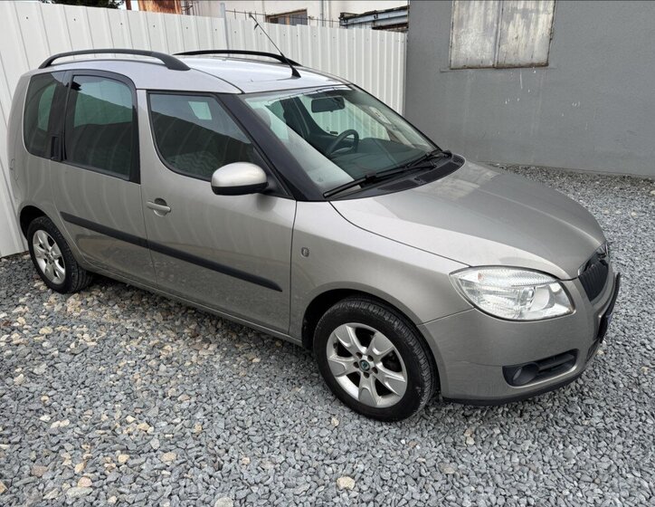 Škoda Roomster Kombi 1,2 l 51 kw