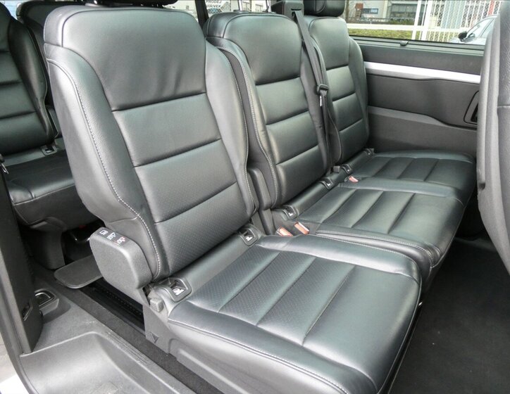 Peugeot Traveller MPV 2,0 l 130 kw