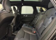 Volvo XC60 SUV / Terénní 2,0 l 228 kw