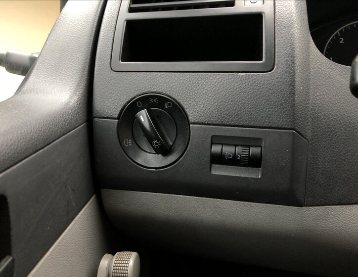 Volkswagen Transporter 17