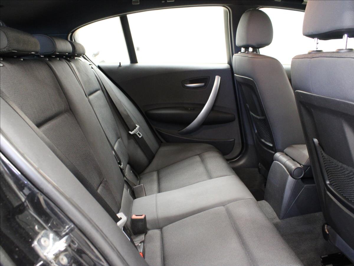 BMW Řada 1 Hatchback 3,0 l 195 kw