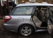 Subaru Legacy 16