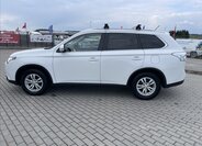 Mitsubishi Outlander SUV / Terénní 2,3 l 110 kw