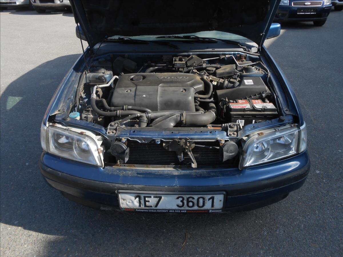 Volvo V40 Kombi 1,9 l 70 kw