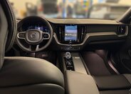 Volvo XC60 SUV / Terénní 2,0 l 184 kw