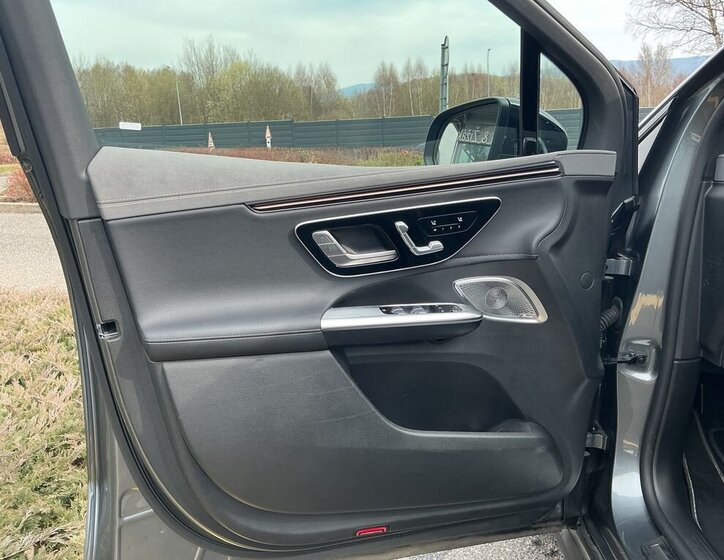 Mercedes-Benz EQE Sedan / Limuzína 0,0 300 kw