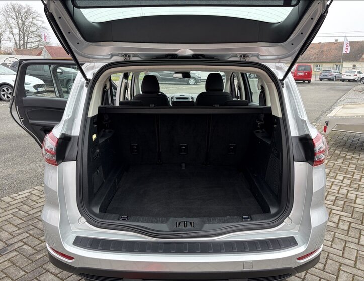 Ford S-MAX Kombi 2,0 l 110 kw