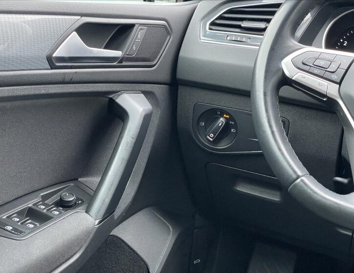 Volkswagen Tiguan SUV 1,5 l 110 kw