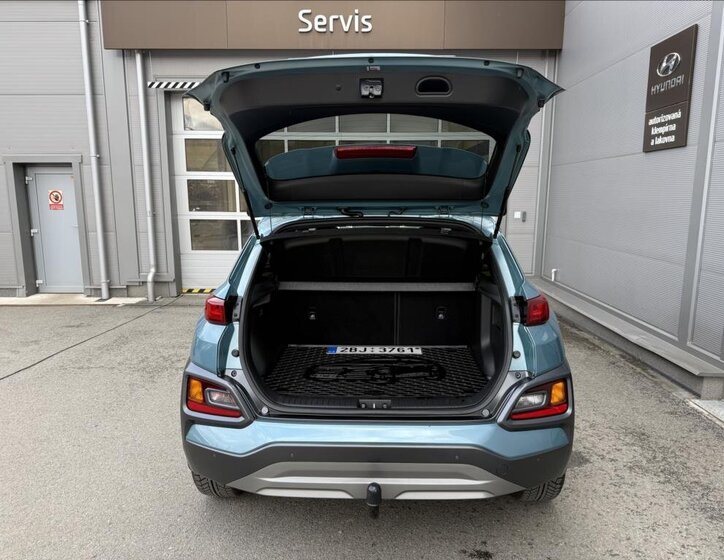 Hyundai Kona SUV / Terénní 1,6 l 130 kw