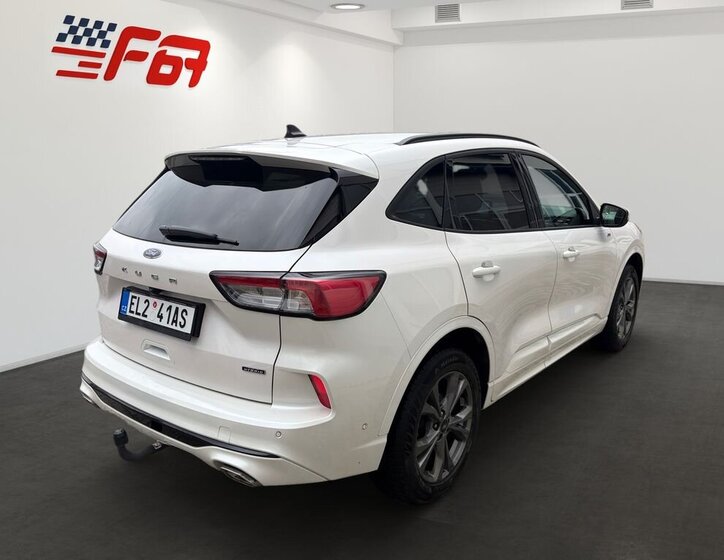 Ford Kuga SUV / Terénní 2,5 l 140 kw