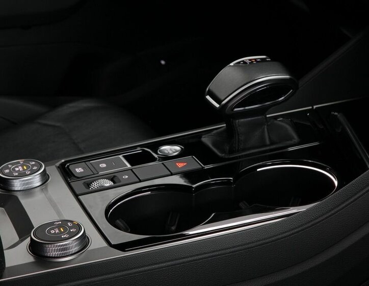 Volkswagen Touareg 20