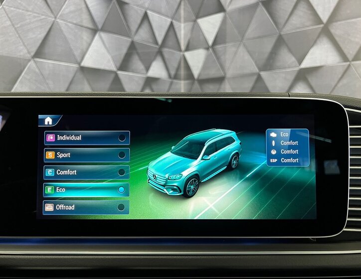 Mercedes-Benz GLS SUV / Terénní 3,0 l 280 kw