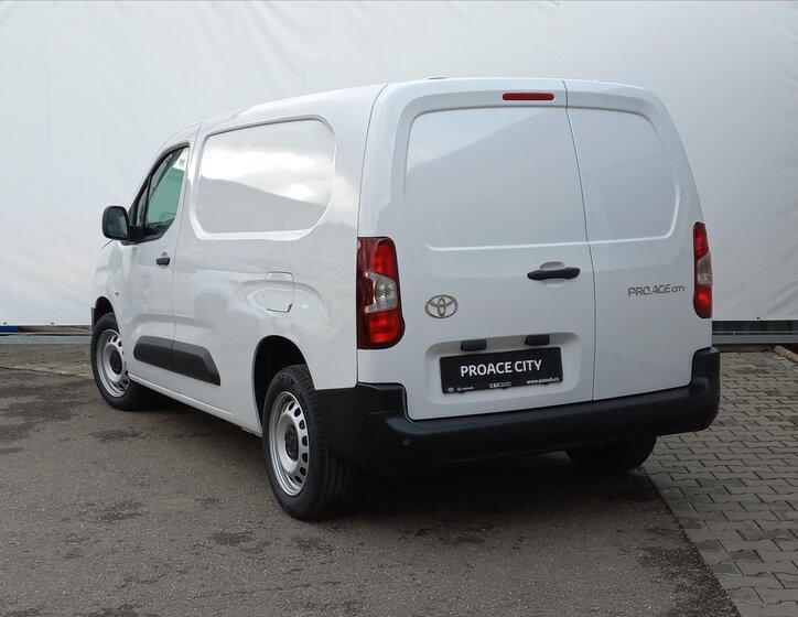 Toyota ProAce City Skříň 1,5 l 75 kw
