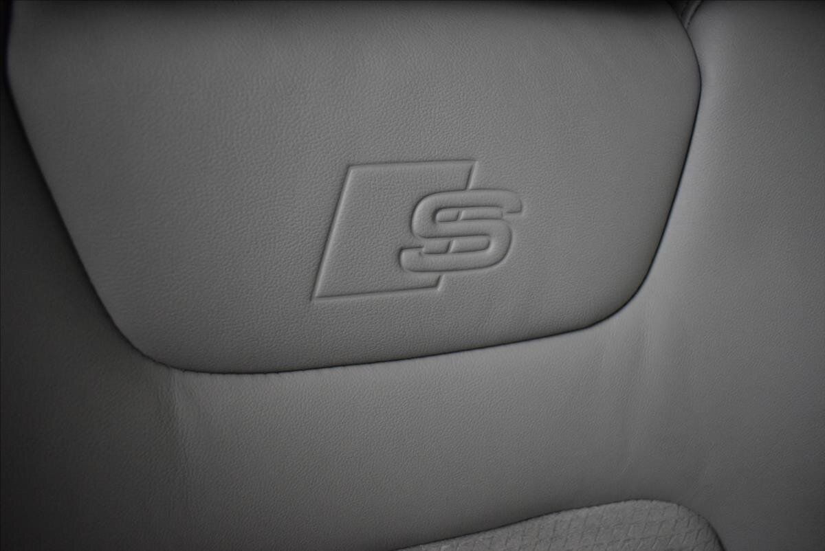 Audi S6 Kombi 3,0 l 253 kw