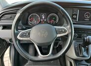 Volkswagen Caravelle 21