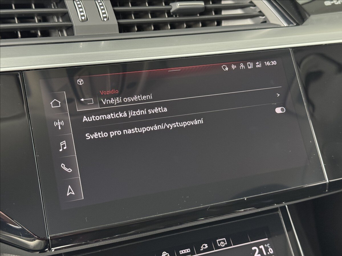 Audi e-tron SUV 0,0 300 kw