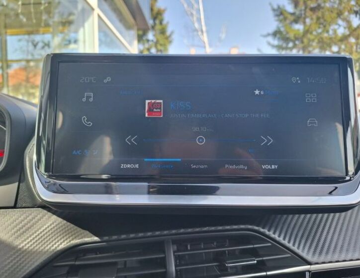 Peugeot 208 Hatchback 1,2 l 74 kw