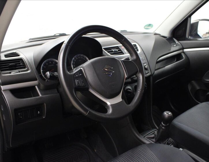 Suzuki Swift Hatchback 1,2 l 69 kw