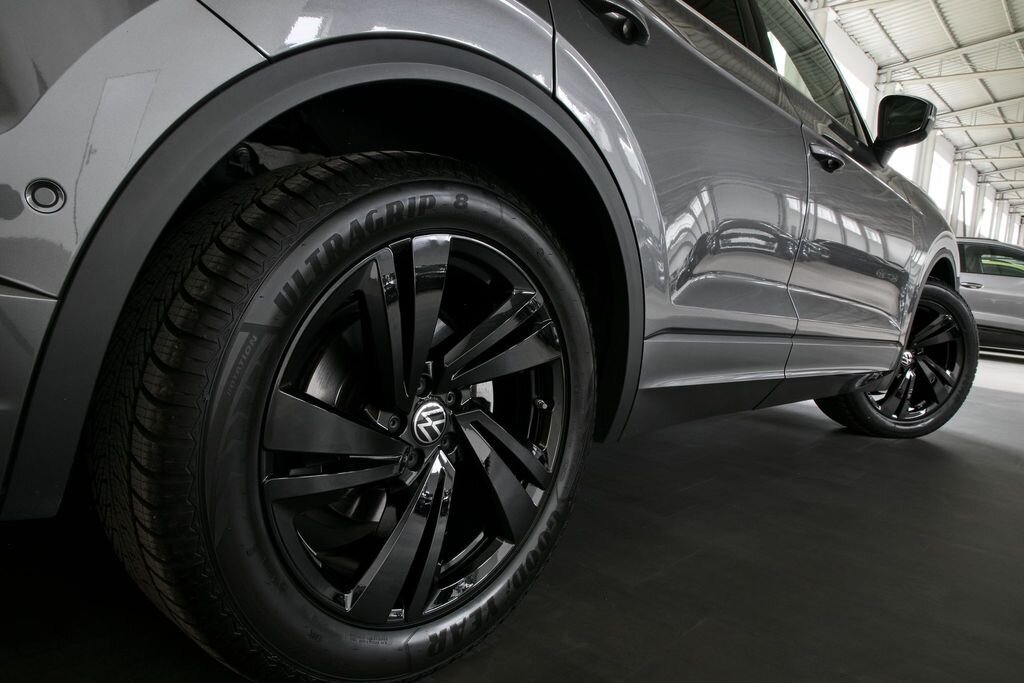 Volkswagen Touareg SUV / Terénní 3,0 l 210 kw