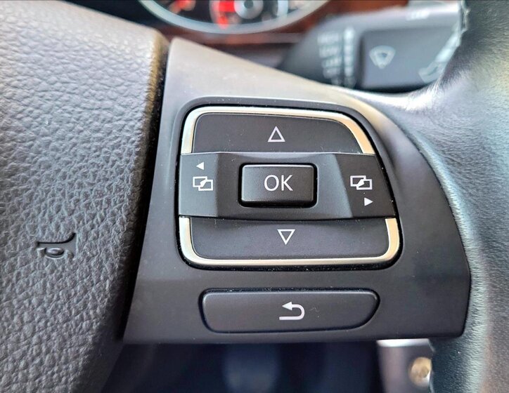 Volkswagen Passat Kombi 1,4 l 90 kw