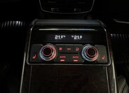 Audi A8 Sedan 3,0 l 190 kw