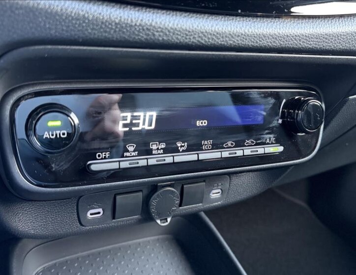 Toyota Aygo Hatchback 1,5 l 85 kw