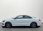 Mercedes-Benz CLA Sedan 1,8 l 100 kw